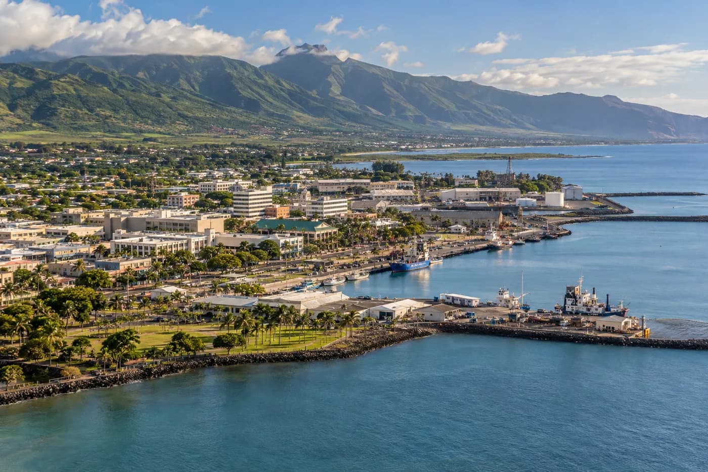 Kahului, Hawaii cityscape